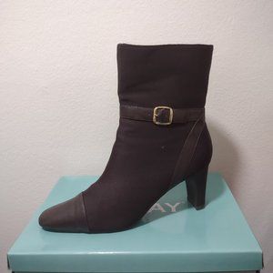 Women's Aerosol Booties